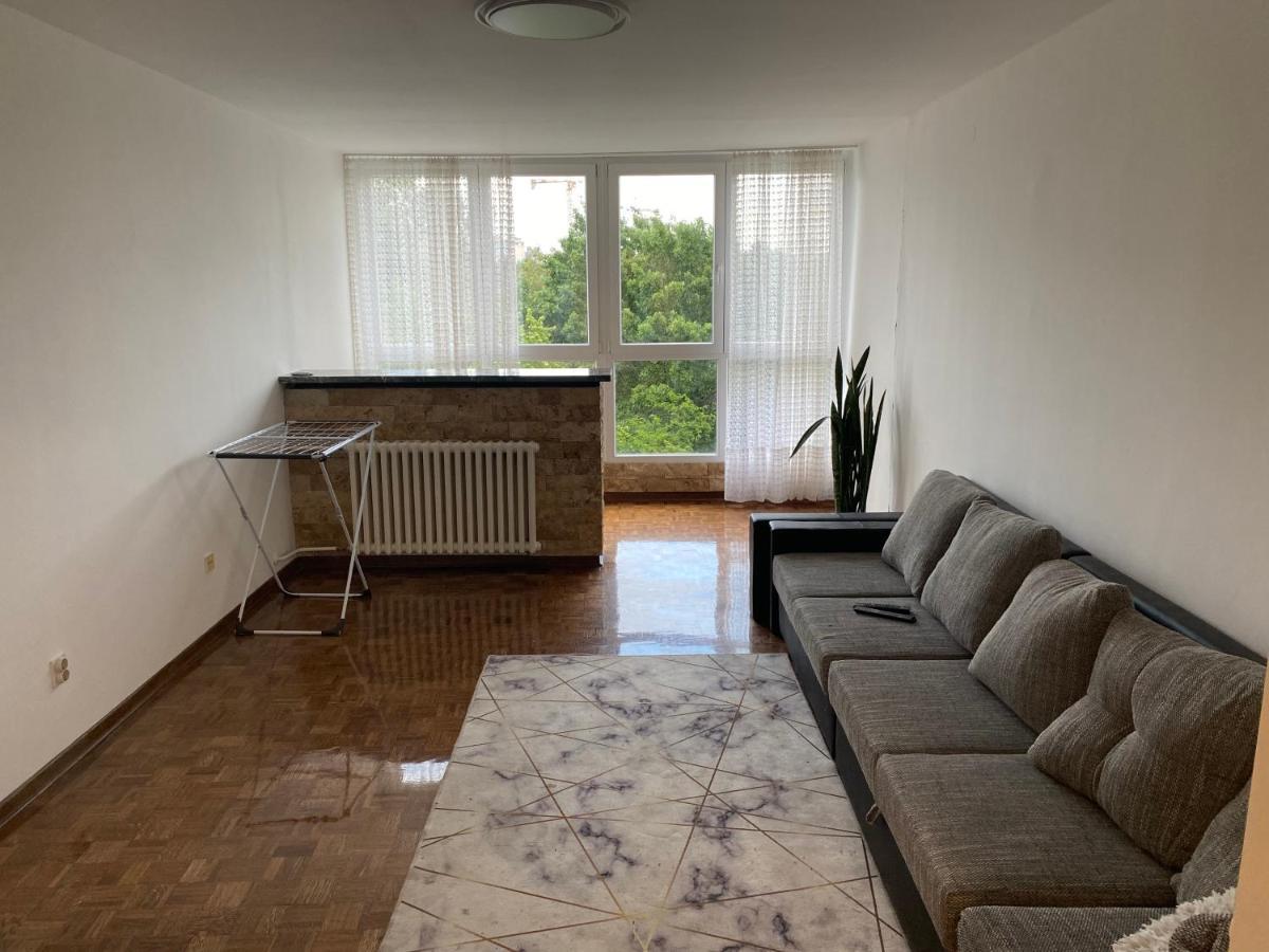 Ferienwohnung Novi Beograd Dr.Agostina Neta Exterior foto